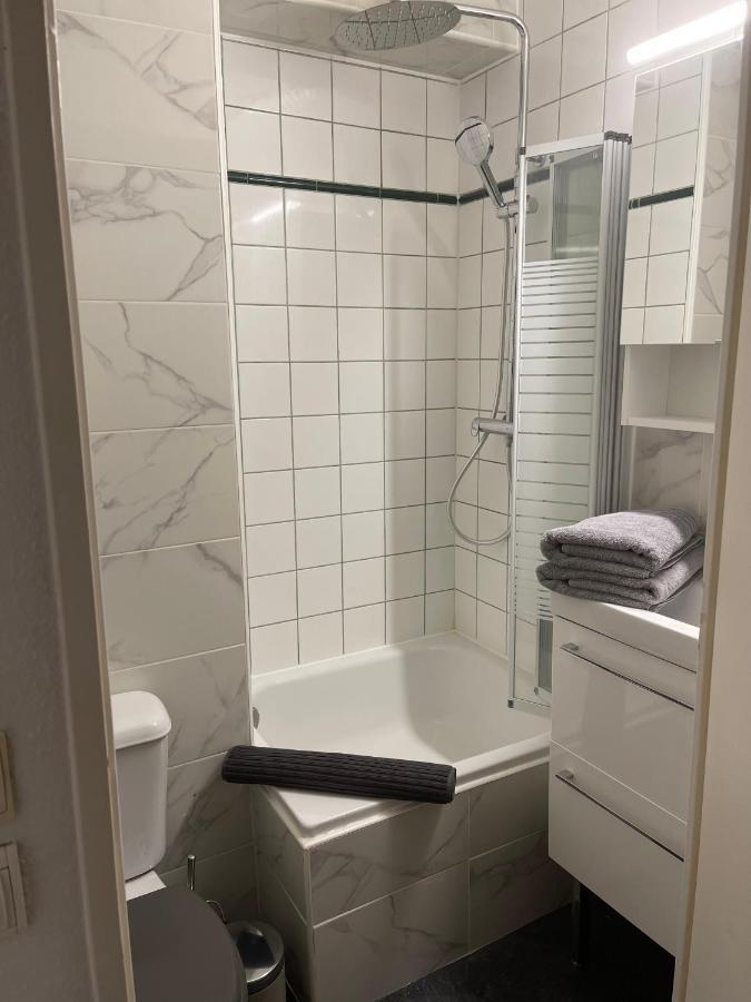 T2D Apartment - Suite Blg Proche Disneyland Paris ブシー・サン ・ジョルジュ エクステリア 写真